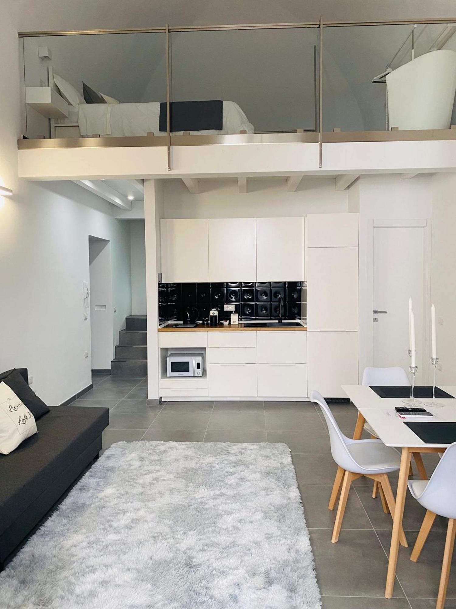 Luxury Loft 35 *